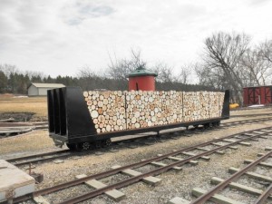 Little Amerricka Log Train Car - 2014